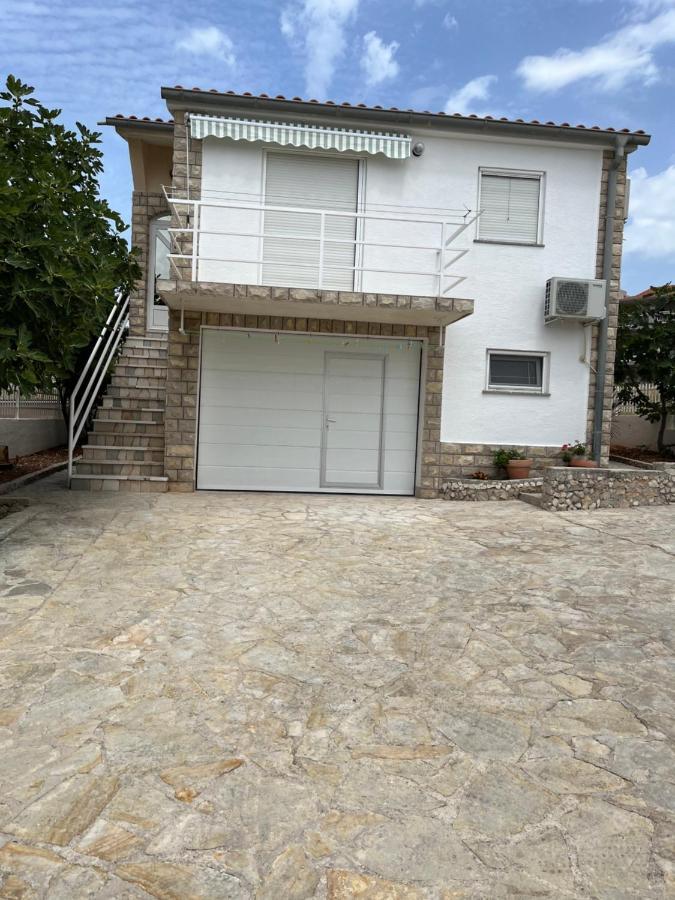 Apartmani Zvijezda Рогозница Экстерьер фото